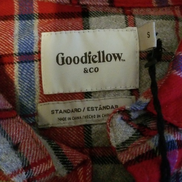 Nwt plaid shirt - Picture 3 of 3